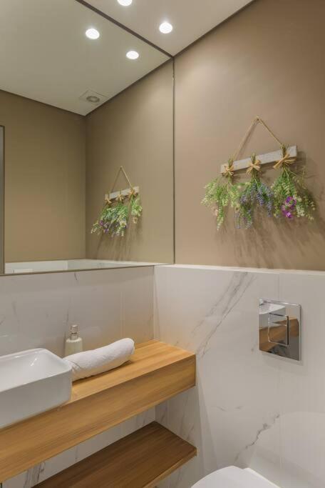 Santiago Duplex In Ashrafieh Apartment Beirut
