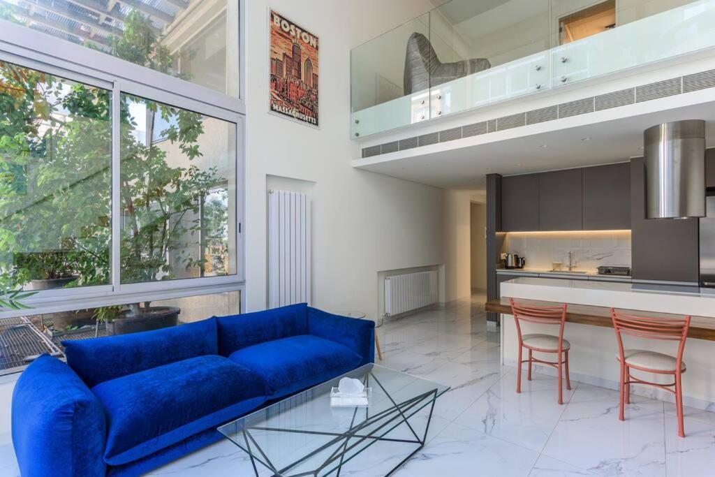 Santiago Duplex In Ashrafieh